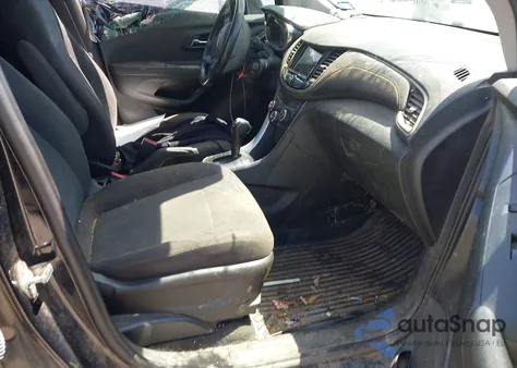 2019 Chevrolet Trax Ls из США, поврежденный, VIN 3GNCJKSB0KL371838